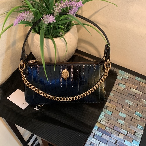 Kurt Geiger Handbags - Kurt Geiger London Shoreditch Shoulder Bag
KURT GEIGER LONDON